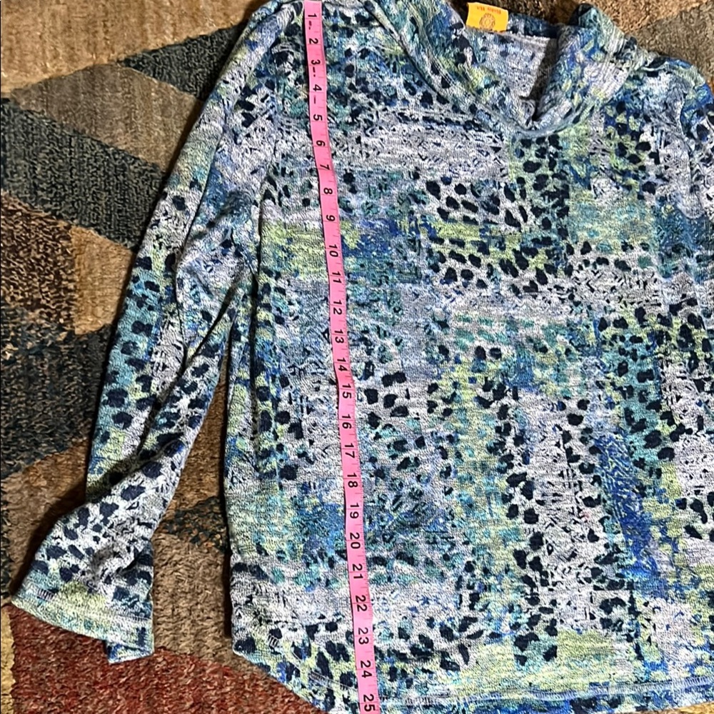 Colorful Patterned Pullover Hoodie - image 5